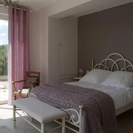 Hébergement de vacances Maison Marilia Suze-la-Rousse